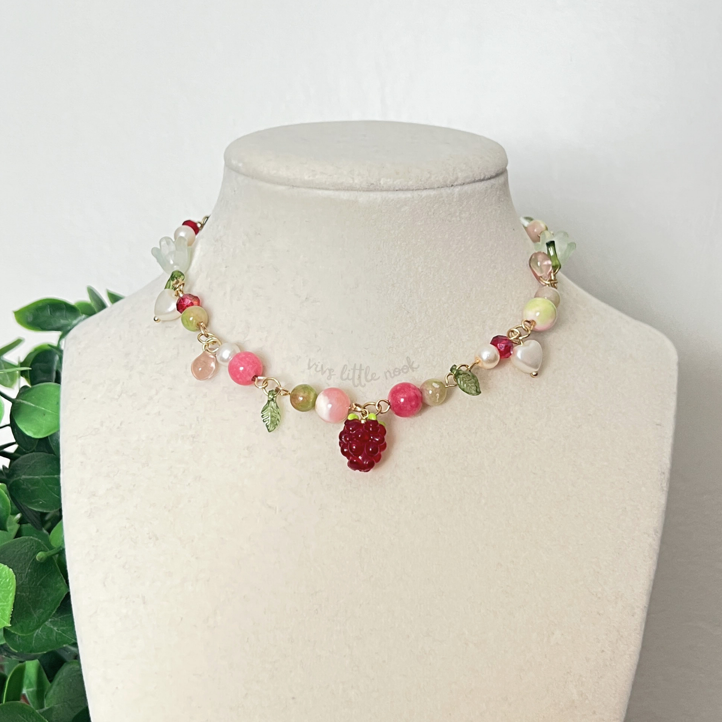 Raspberry Leaf Necklace