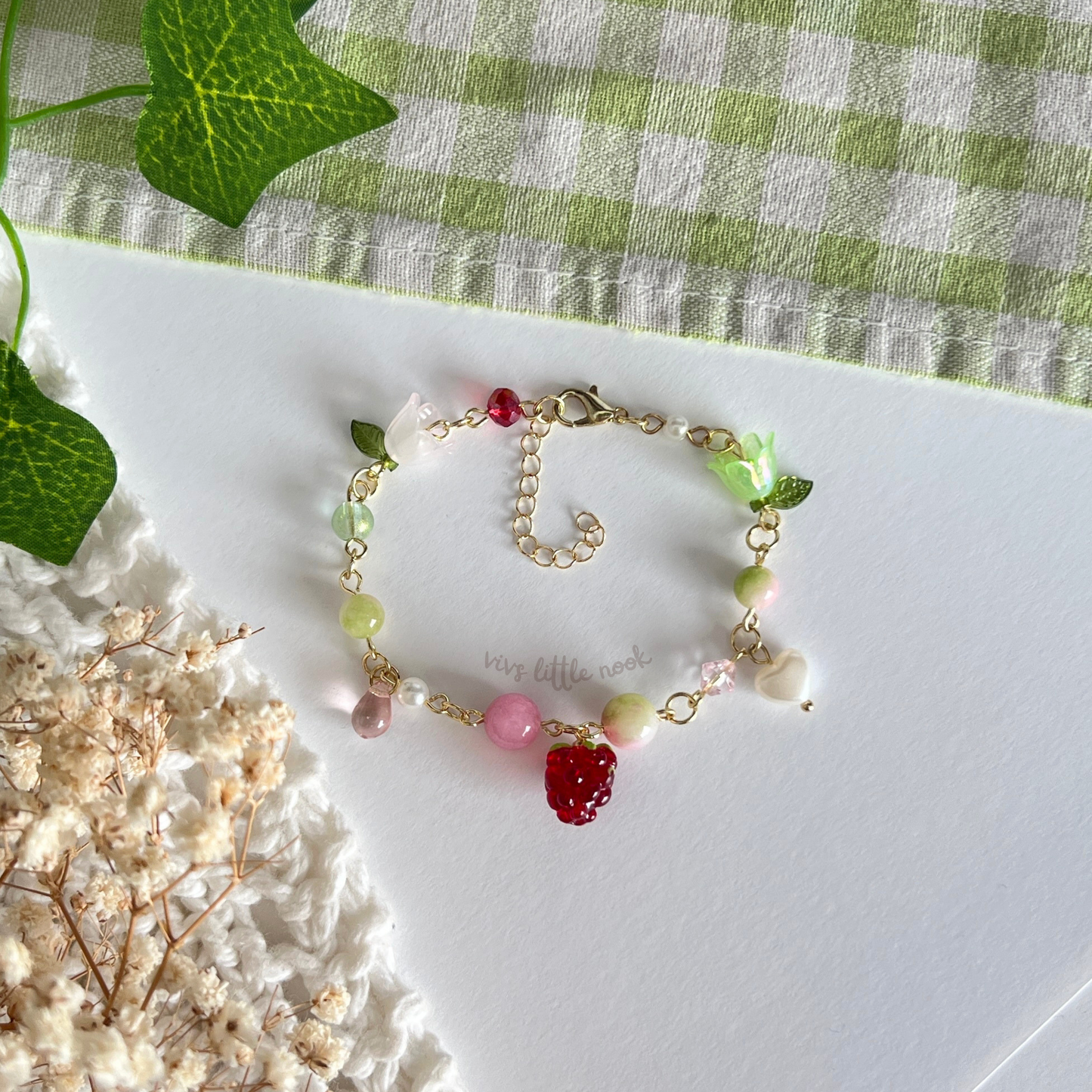 Raspberry Leaf Bracelet